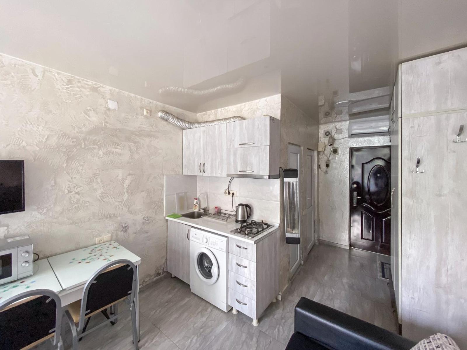 Apartment Studio Maksim Batumi Exterior foto